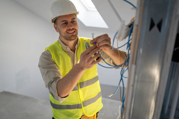 Best Affordable Emergency Electrician  in Vero Beach, FL